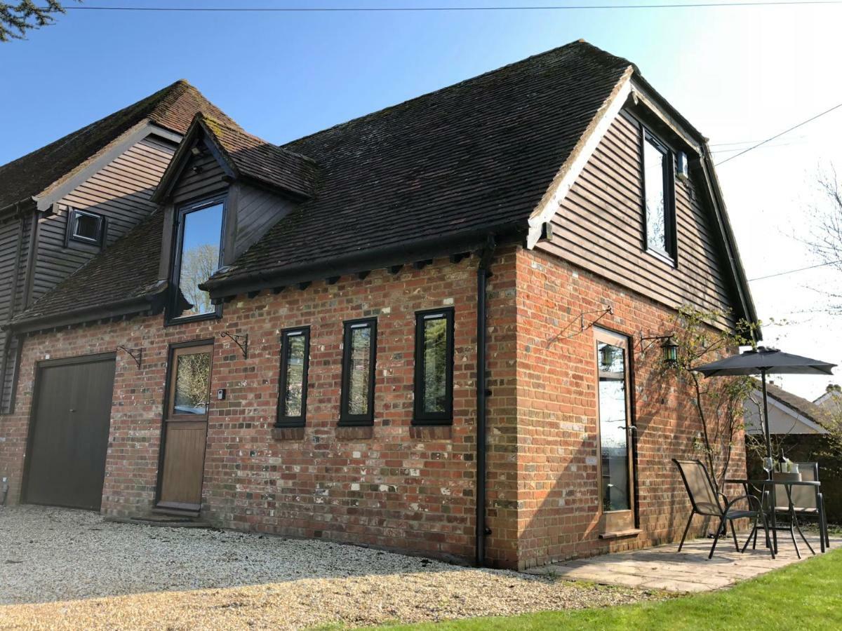 The Stable Barn *On The Edge Of The New Forest* Centro Exterior foto